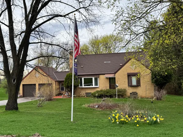 $329,900 | 16730 Hillsdale Drive, Brookfield, WI 53005