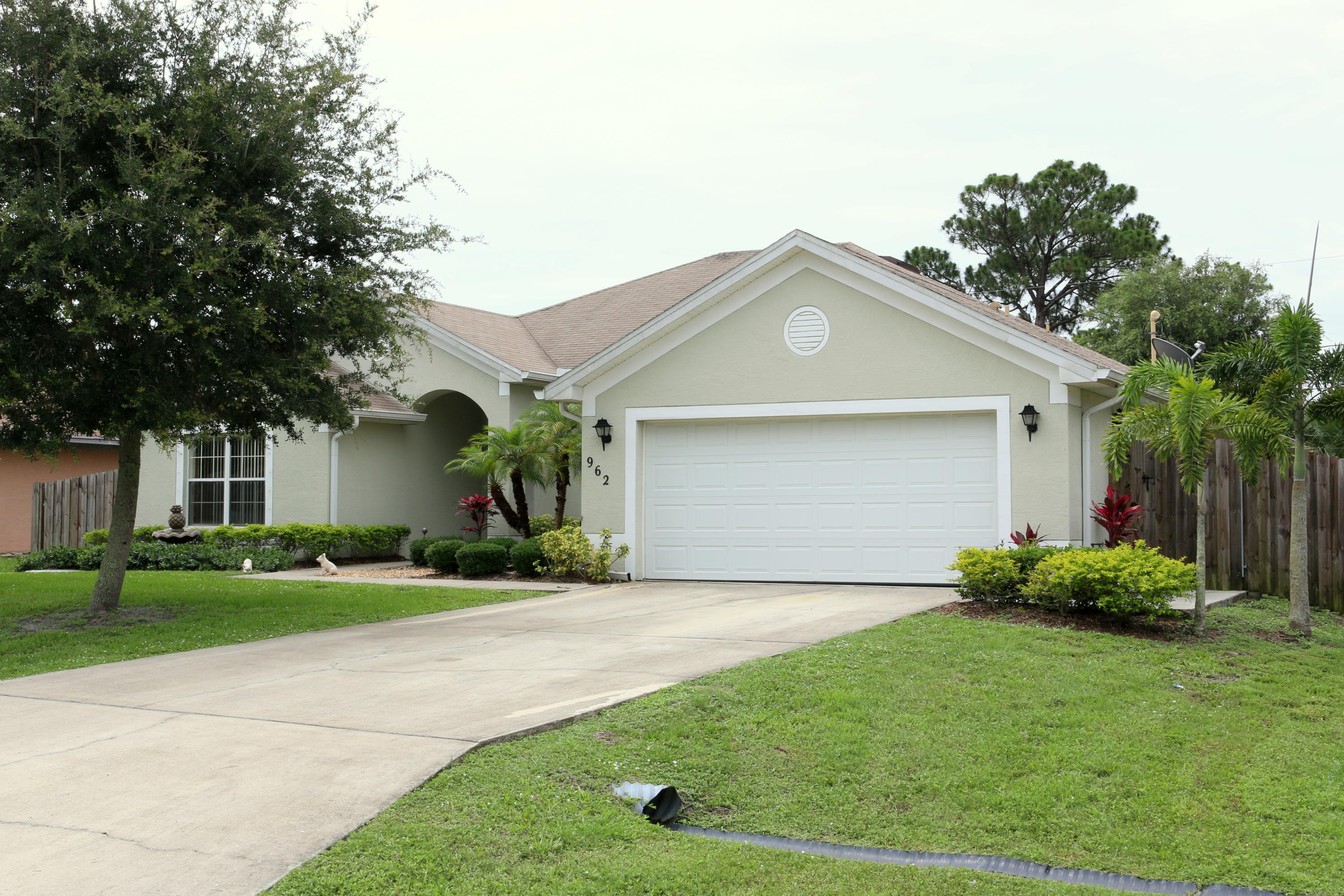 962 Southwest Fenway Road Port St. Lucie, FL 34953 - Photo 3 of 32 Front