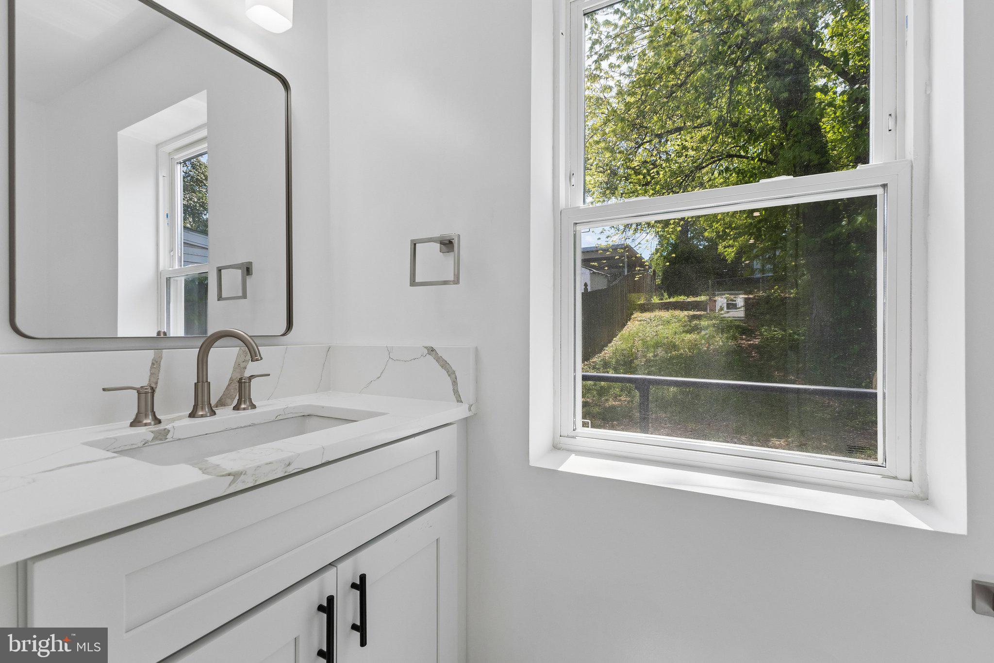 4627 H Street Southeast Washington, DC 20019 - Photo 21 of 24