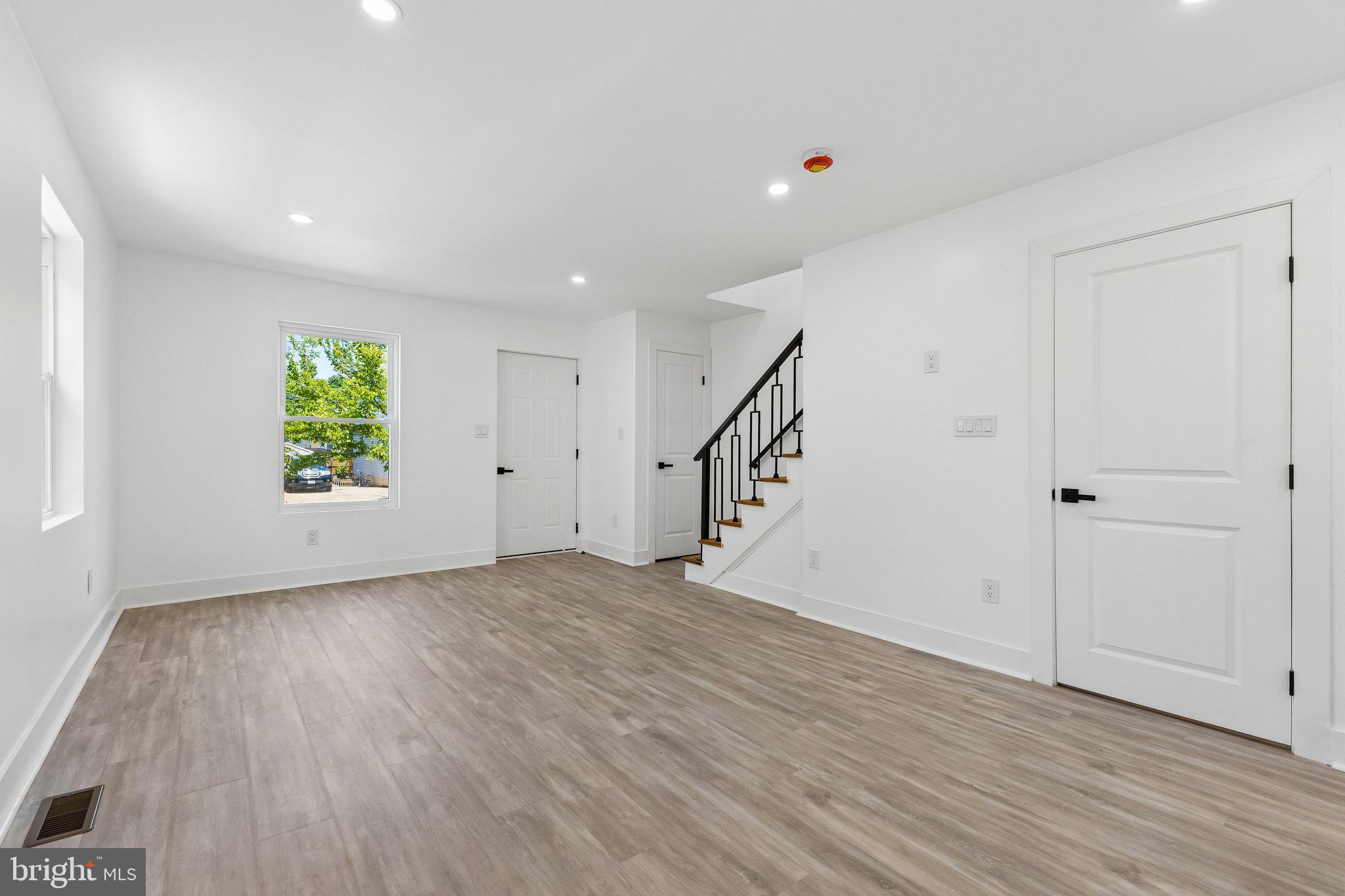 4627 H Street Southeast Washington, DC 20019 - Photo 9 of 24