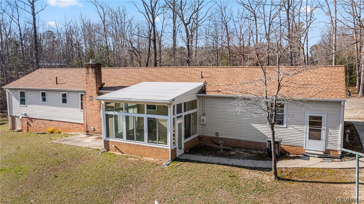 17543 Le Master Road Petersburg, VA 23803 - Photo 37 of 49 front view of house with a yard