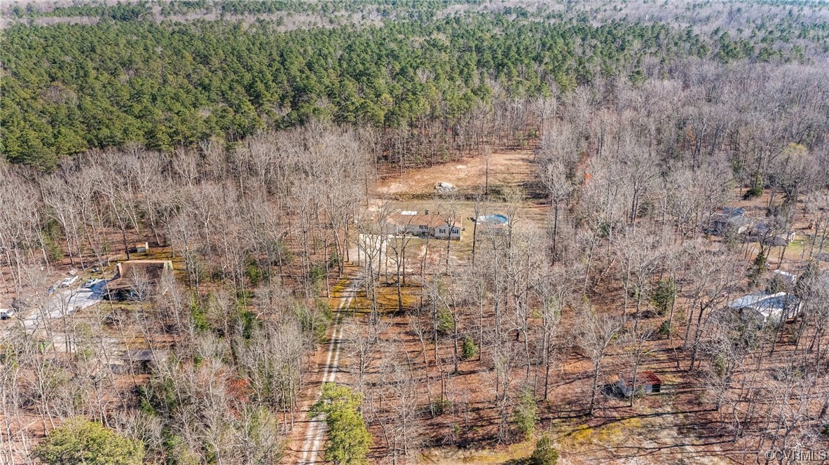 17543 Le Master Road Petersburg, VA 23803 - Photo 43 of 49 a view of a dry yard