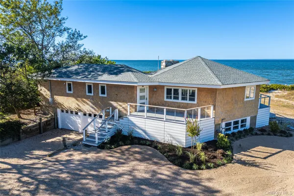 $2,650,000 | 56765 Route 48, Greenport, NY 11944