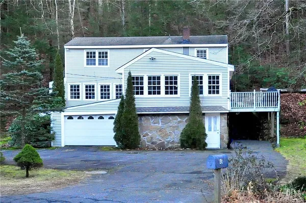 $275,000 | 45 Barkhamsted Road, Granby, CT 06090