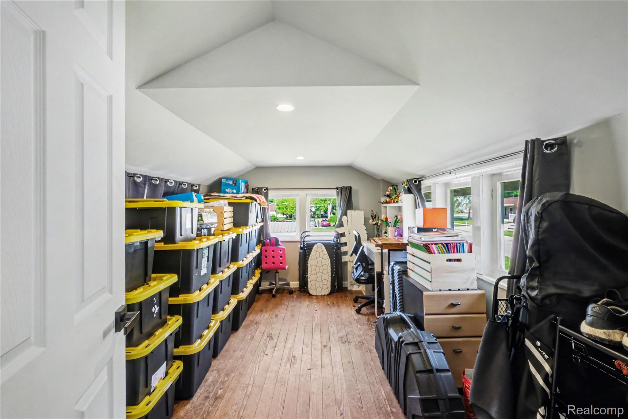 306 Mill Street Pinckney, MI 48169 - Photo 20 of 29 4th bedroom with wood flooring also makes a great office or craft room