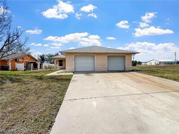 $1,299 | 2130 Northeast 8th Place, Cape Coral, FL 33909