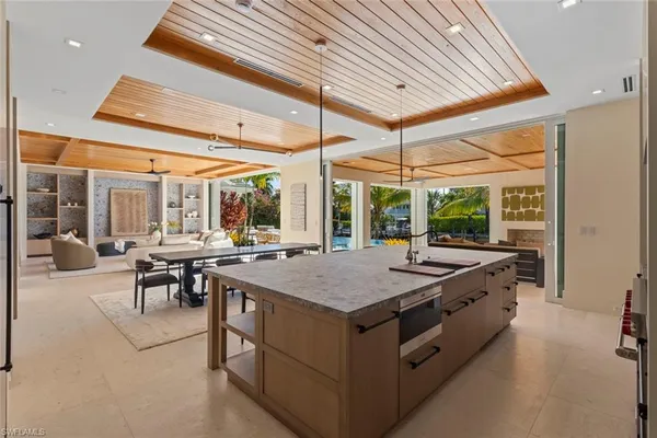 $12,900,000 | 508 16th Avenue South, Naples, FL 34102