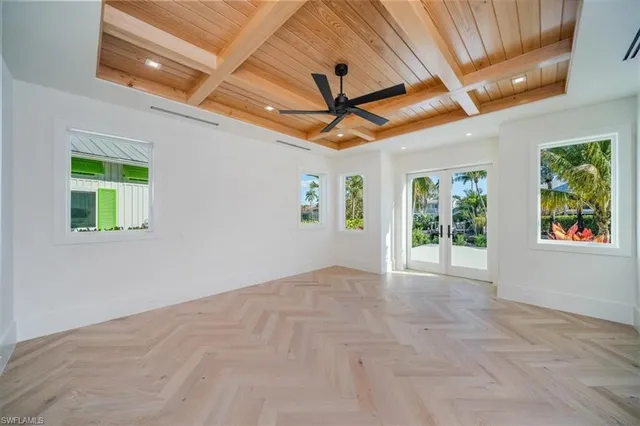 $15,900,000 | 508 16th Avenue South, Naples, FL 34102