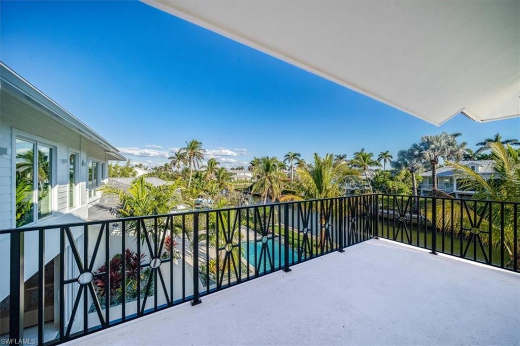 508 16th Avenue South Naples, FL 34102 - Photo 30 of 43 Second floor balcony!