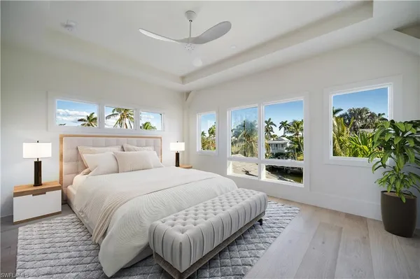 $12,900,000 | 508 16th Avenue South, Naples, FL 34102