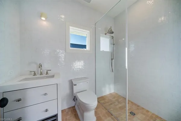 $12,900,000 | 508 16th Avenue South, Naples, FL 34102