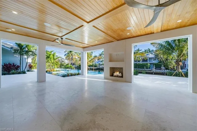 $15,900,000 | 508 16th Avenue South, Naples, FL 34102