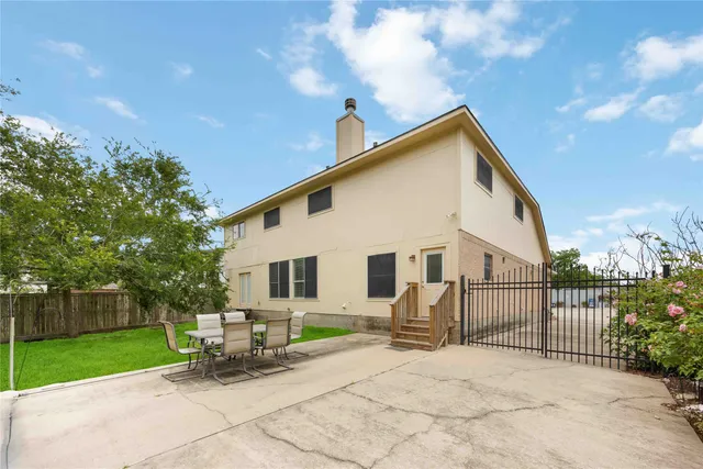 $459,900 | 5498 Apple Blossom Lane, Friendswood, TX 77546