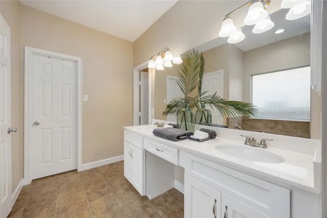 $459,900 | 5498 Apple Blossom Lane, Friendswood, TX 77546