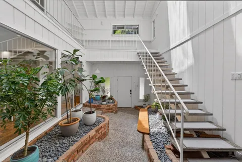 $1,700,000 | 450 Vine Hill Road, Santa Cruz, CA 95065