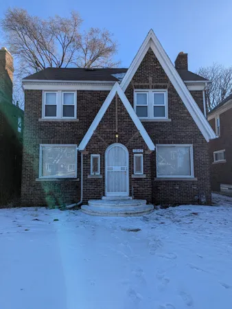 $1,895 | 17142 San Juan Drive, Detroit, MI 48221