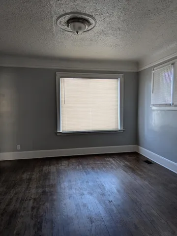 $1,895 | 17142 San Juan Drive, Detroit, MI 48221