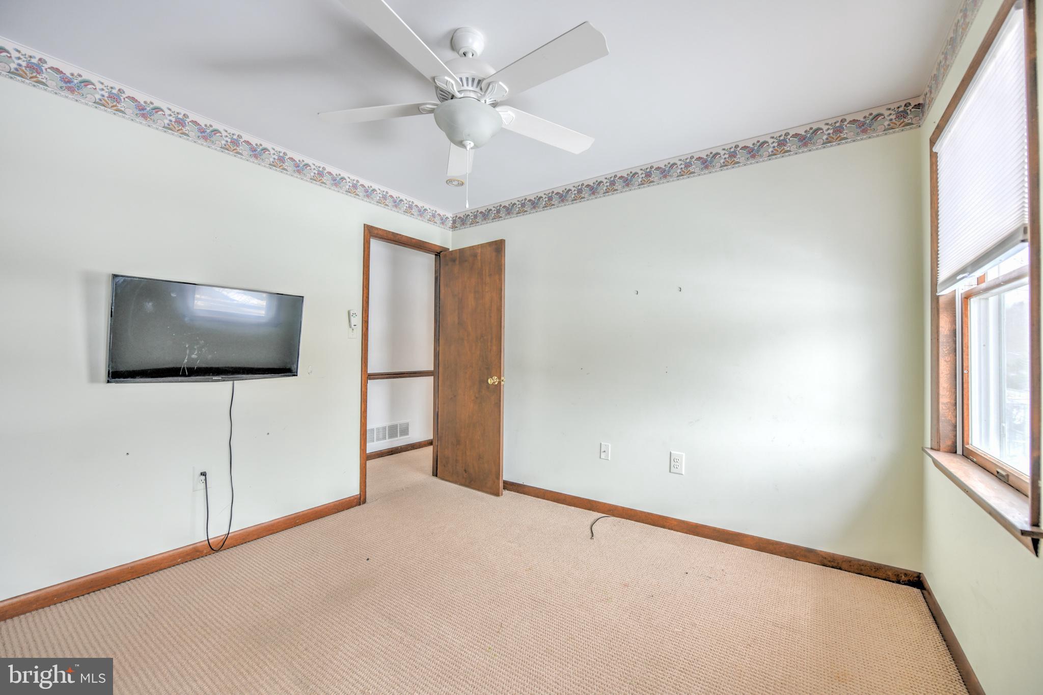 925 Monroe Manor Road Stevensville, MD 21666 - Photo 24 of 39 2nd floor bedroom