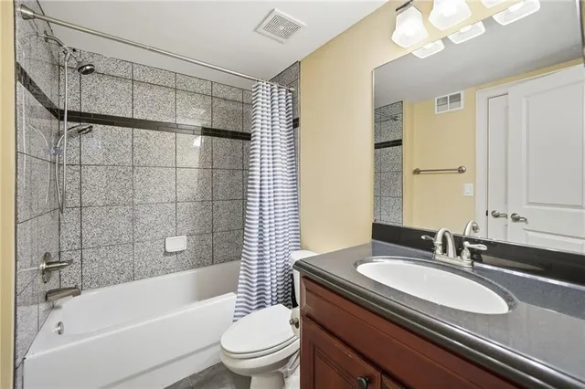 $800,000 | 118 Lakeview Circle, Waleska, GA 30183