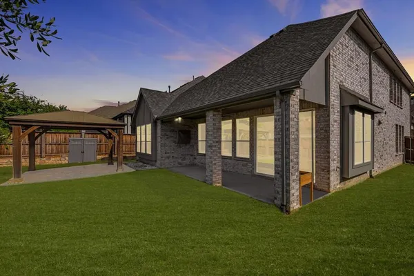 $875,000 | 922 Leola Lane, Allen, TX 75013