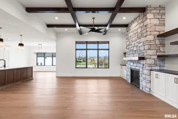 $1,060,000 | 1807 Willow Bend Street, Chatham, IL 62629