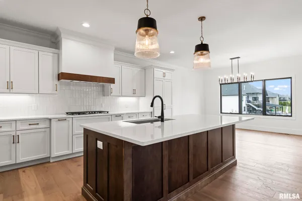 $1,060,000 | 1807 Willow Bend Street, Chatham, IL 62629