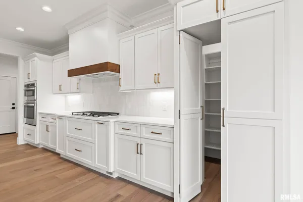$1,060,000 | 1807 Willow Bend Street, Chatham, IL 62629