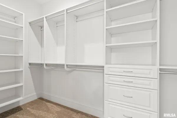 $1,060,000 | 1807 Willow Bend Street, Chatham, IL 62629