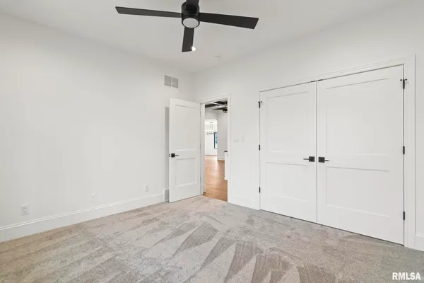 $1,060,000 | 1807 Willow Bend Street, Chatham, IL 62629
