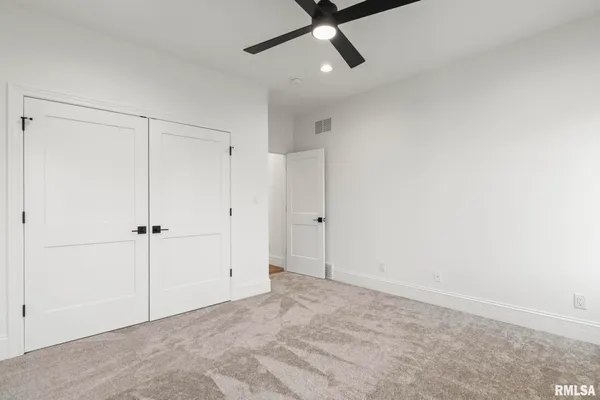 $1,060,000 | 1807 Willow Bend Street, Chatham, IL 62629