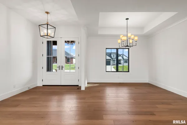 $1,060,000 | 1807 Willow Bend Street, Chatham, IL 62629