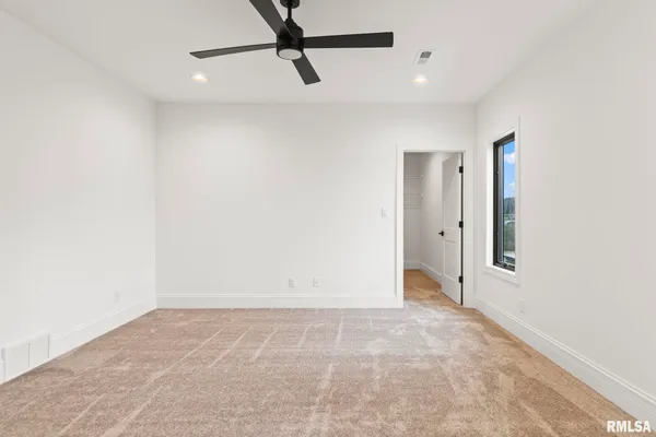 $1,060,000 | 1807 Willow Bend Street, Chatham, IL 62629