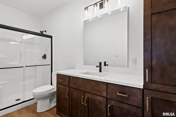 $1,060,000 | 1807 Willow Bend Street, Chatham, IL 62629