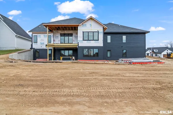 $1,060,000 | 1807 Willow Bend Street, Chatham, IL 62629