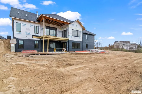 $1,060,000 | 1807 Willow Bend Street, Chatham, IL 62629