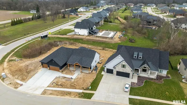 $1,060,000 | 1807 Willow Bend Street, Chatham, IL 62629