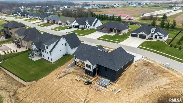 $1,060,000 | 1807 Willow Bend Street, Chatham, IL 62629