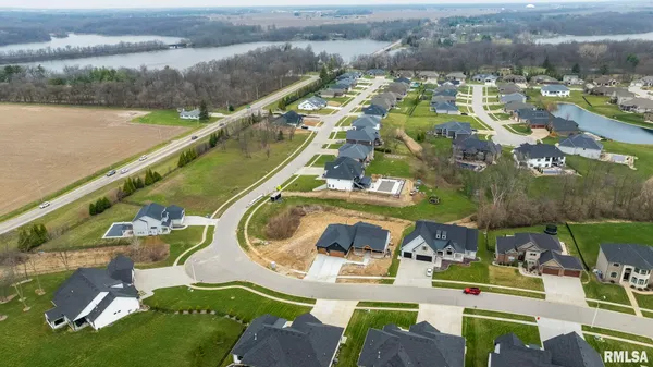 $1,060,000 | 1807 Willow Bend Street, Chatham, IL 62629