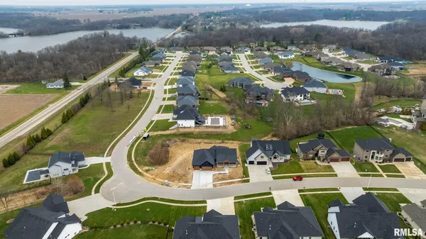 $1,060,000 | 1807 Willow Bend Street, Chatham, IL 62629