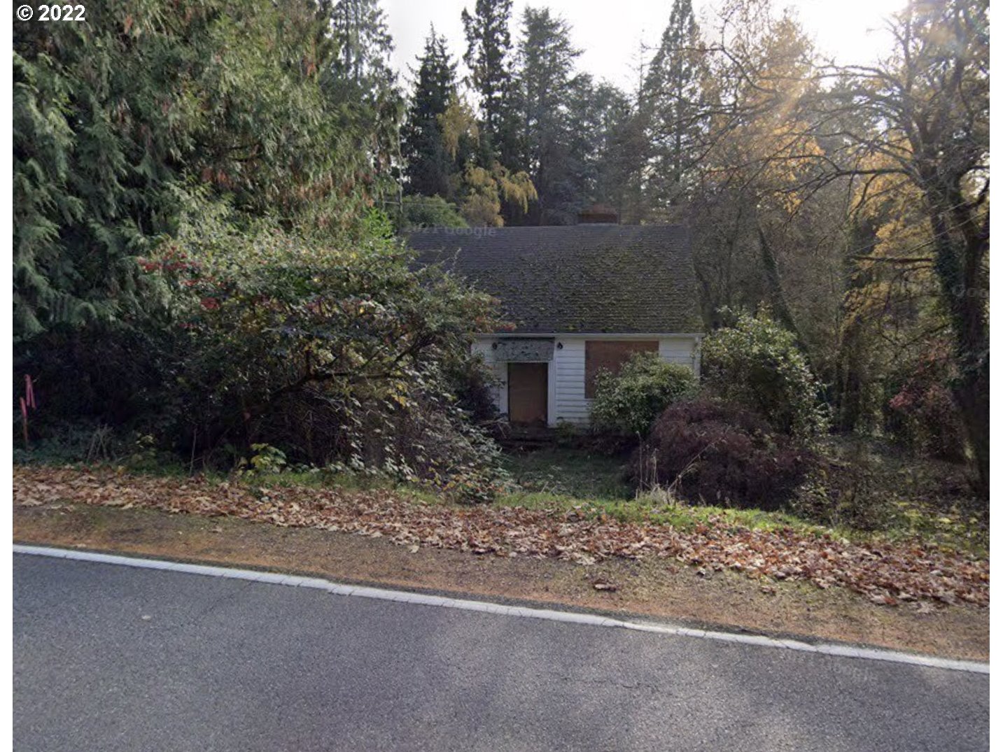1612 Southwest Taylors Ferry Road Portland, OR 97219 - Photo 1 of 2 Gallery Image 1