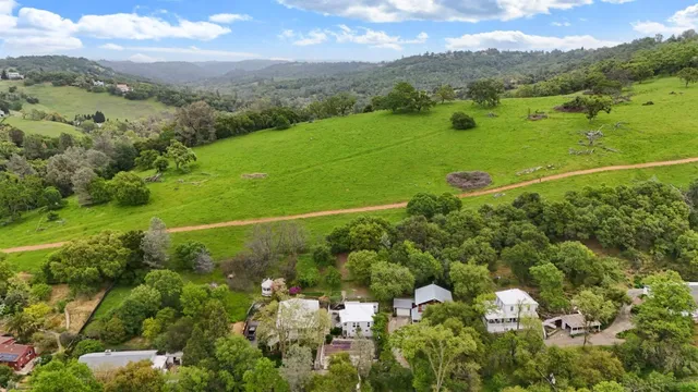 $380,000 | 70 Greenstone Terrace, Sutter Creek, CA 95685