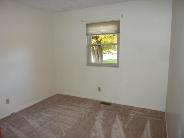 1807 Mitthoeffer Road Indianapolis, IN 46229 - Photo 10 of 13 Gallery Image 10