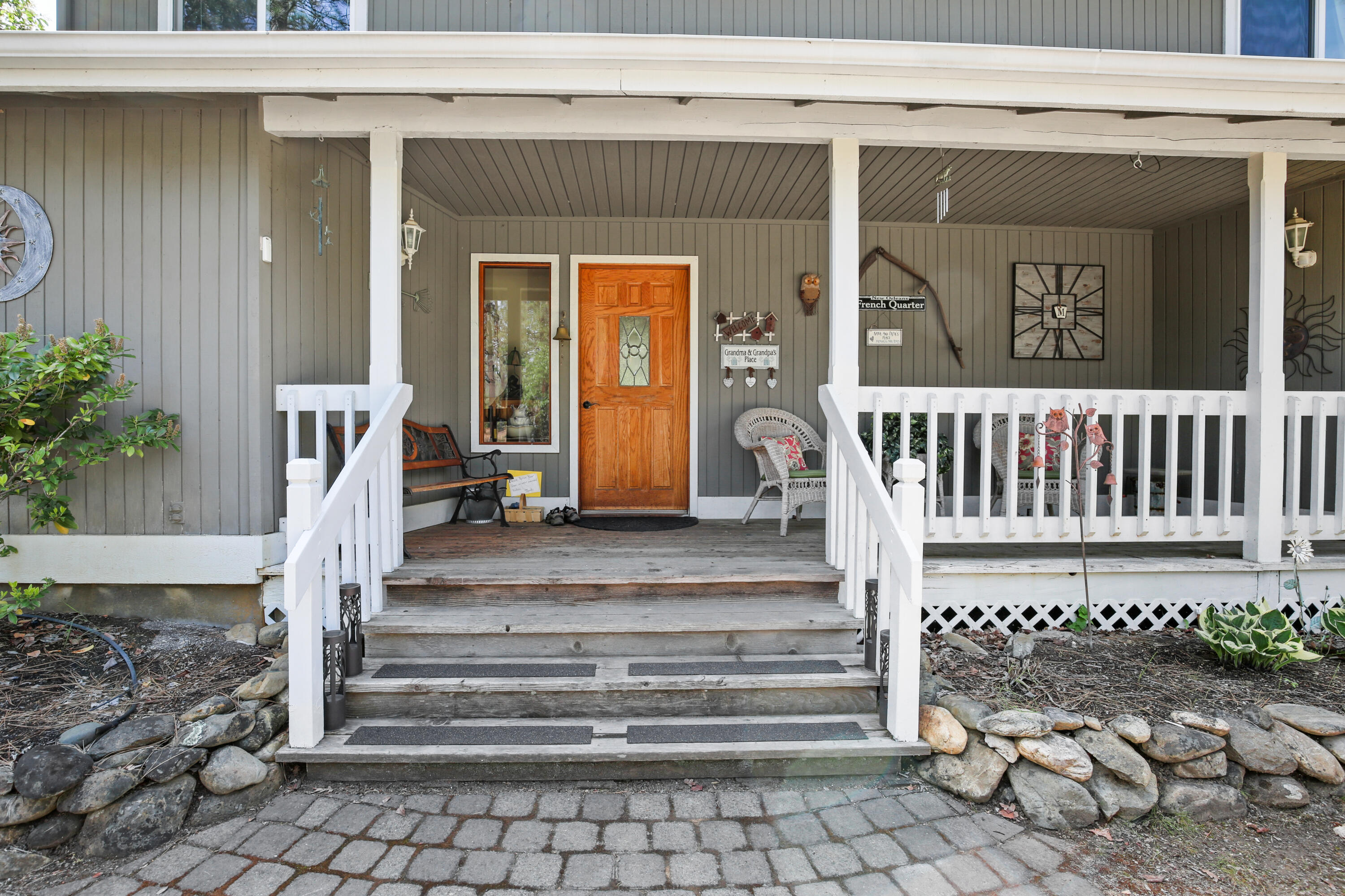 5900 Upper Applegate Road Jacksonville, OR 97530 - Photo 4 of 48