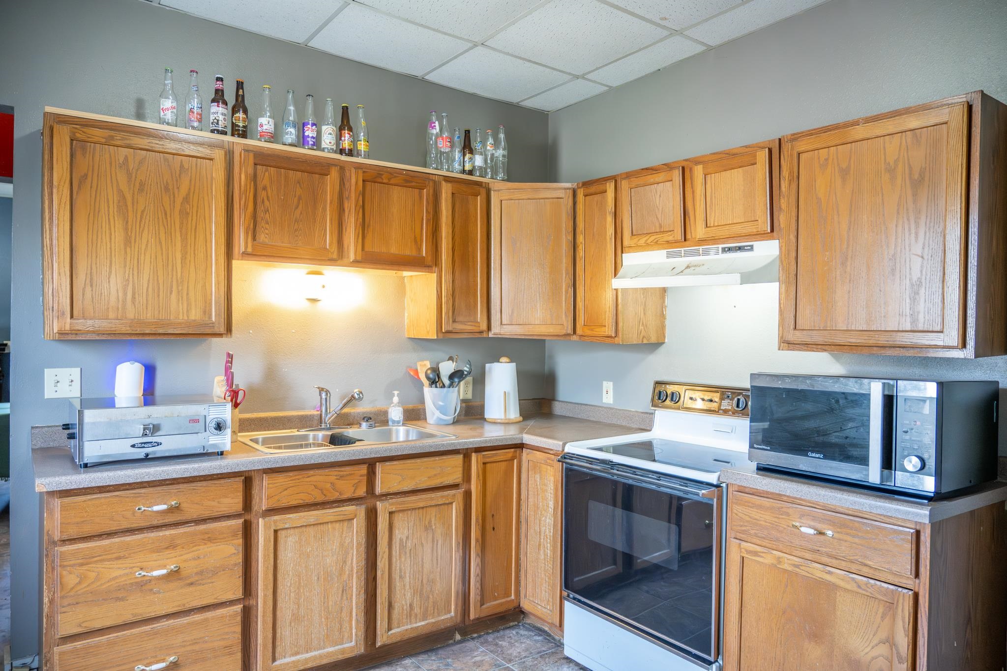 327 2nd Main Street Elroy, WI 53929 - Photo 5 of 45