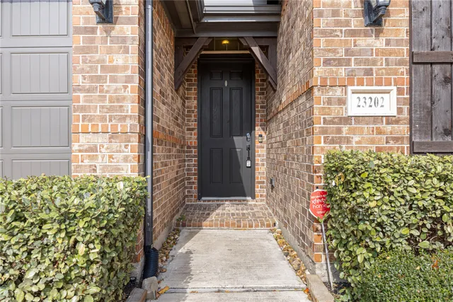 $449,900 | 23202 Brookdale Bay Lane, Katy, TX 77493