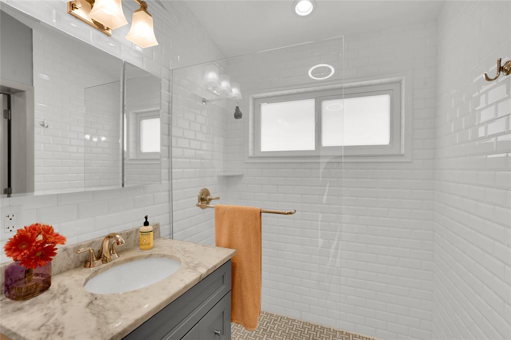 Southwest Ranches Southwest Ranches, FL 33331 - Photo 25 of 50 a bathroom with a sink vanity granite and a mirror