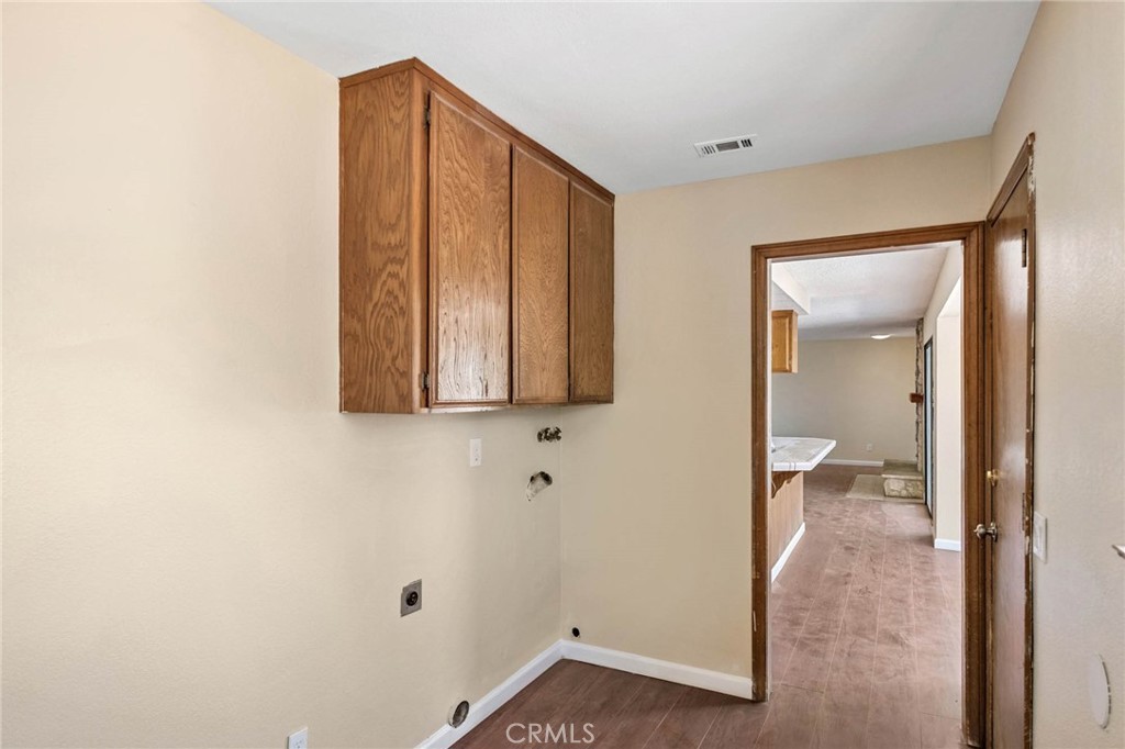 9975 Desert View Road Pinon Hills, CA 92372 - Photo 27 of 49 main home