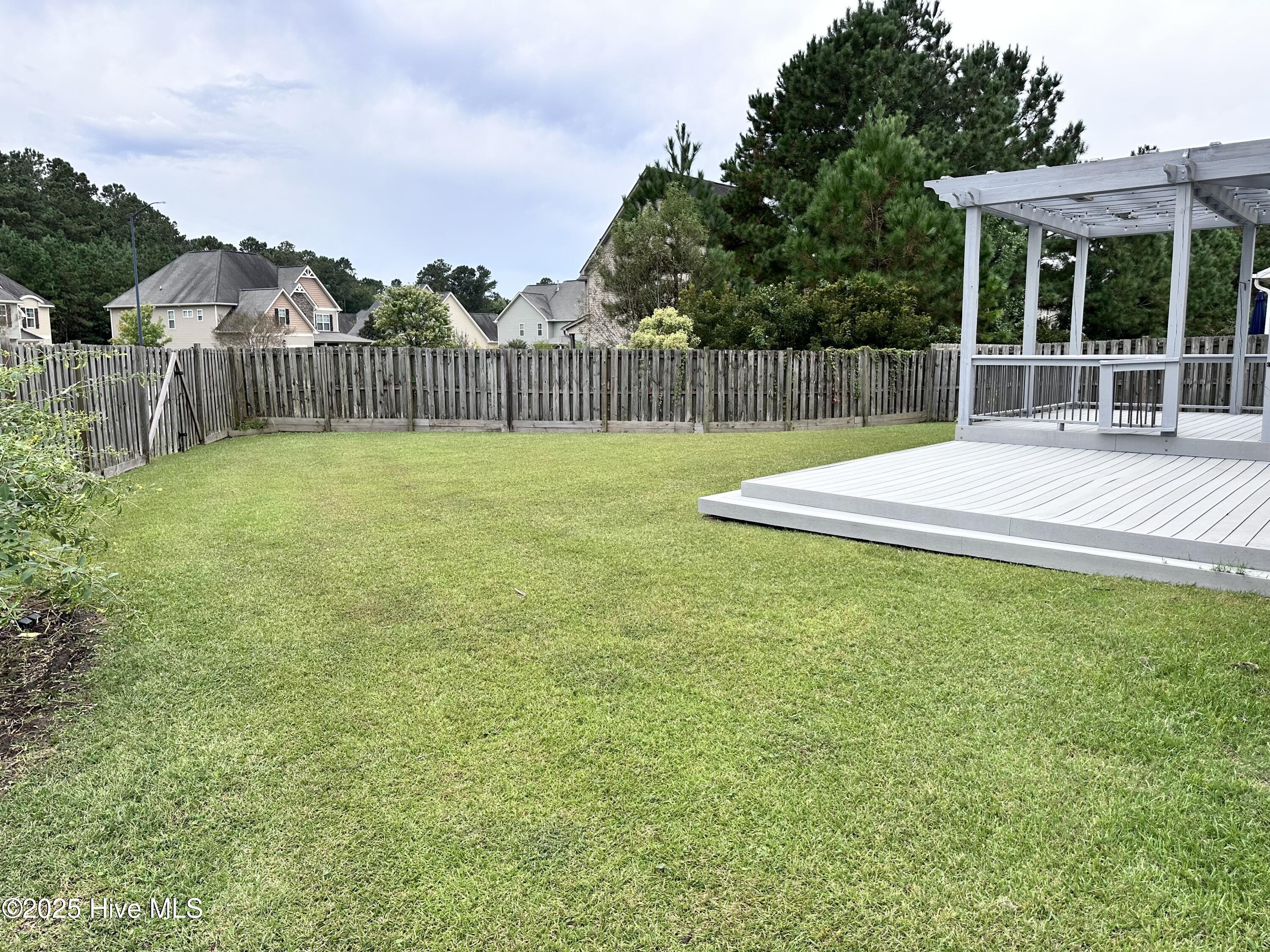 300 Walkens Woods Lane Jacksonville, NC 28546 - Photo 3 of 22 IMG_2475