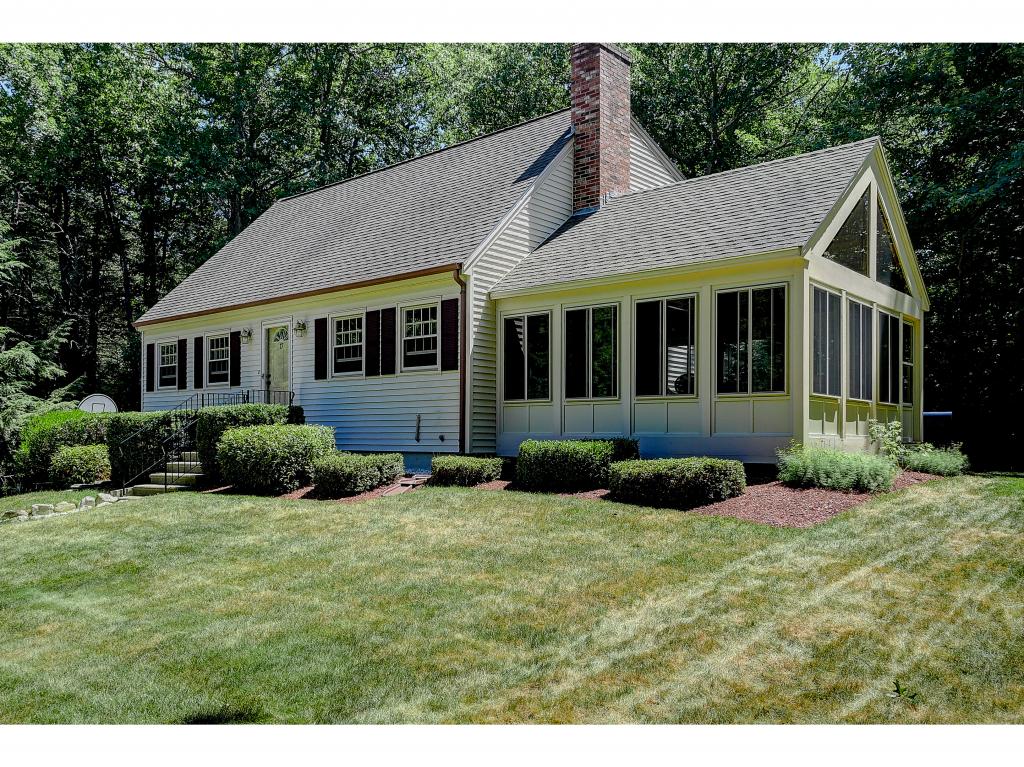 17 Tully Street Windham, NH 03087 - Photo 1 of 36 Gallery Image 1