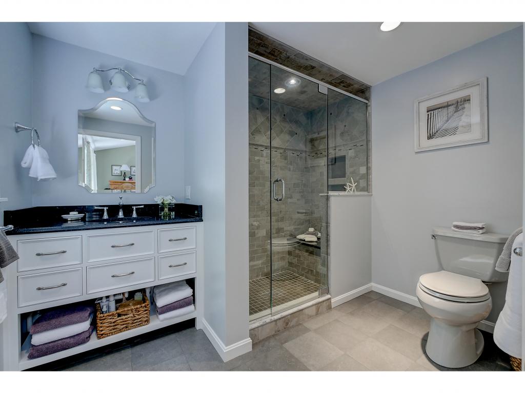 17 Tully Street Windham, NH 03087 - Photo 19 of 36 Gallery Image 19